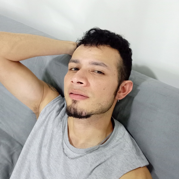 Live sex webcam photo for RoyRobbem #3340693