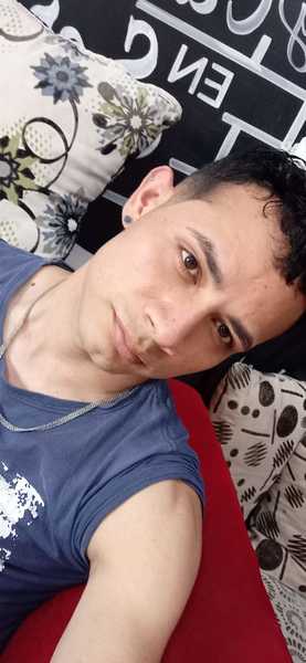 Live sex webcam photo for RoyRobbem #3340674