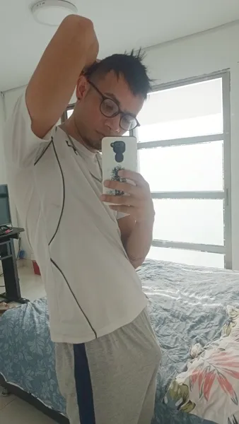 Live sex webcam photo for RoyRobbem #3340697