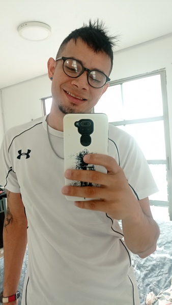 Live sex webcam photo for RoyRobbem #3340699