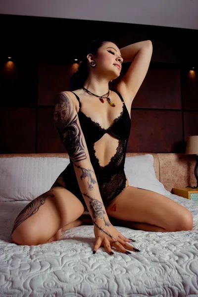 Live sex webcam photo for AlissRoberts #6278922
