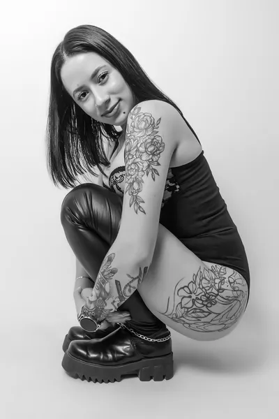 Live sex webcam photo for AngiieTaylor #3493576