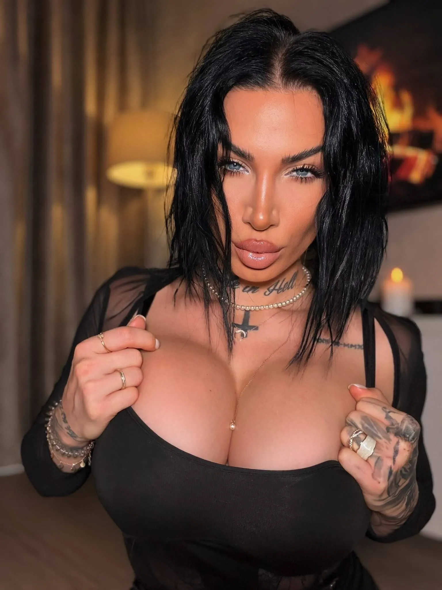 Live sex webcam photo for ElektraSheDemon #8674849