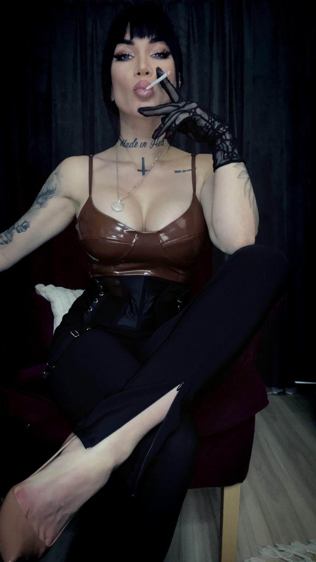 Live sex webcam photo for ElektraSheDemon #7408528