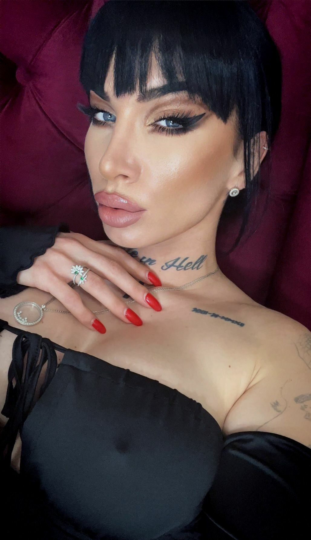 Live sex webcam photo for ElektraSheDemon #7408515