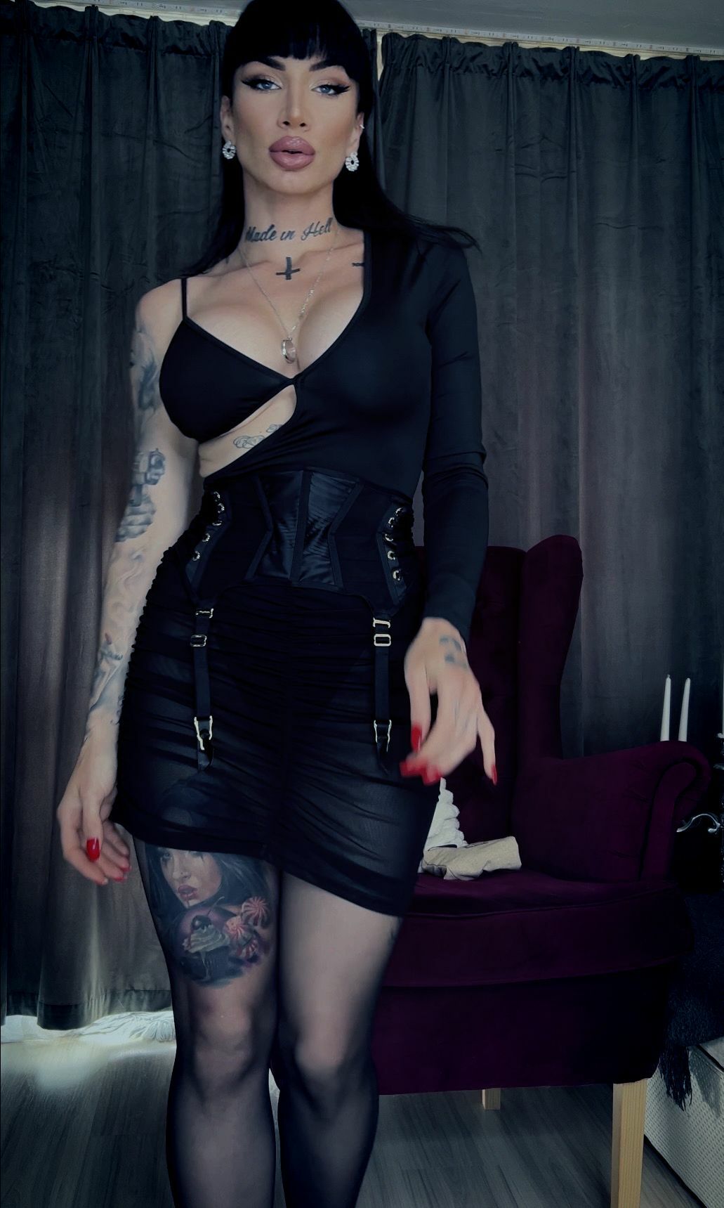 Live sex webcam photo for ElektraSheDemon #7408588