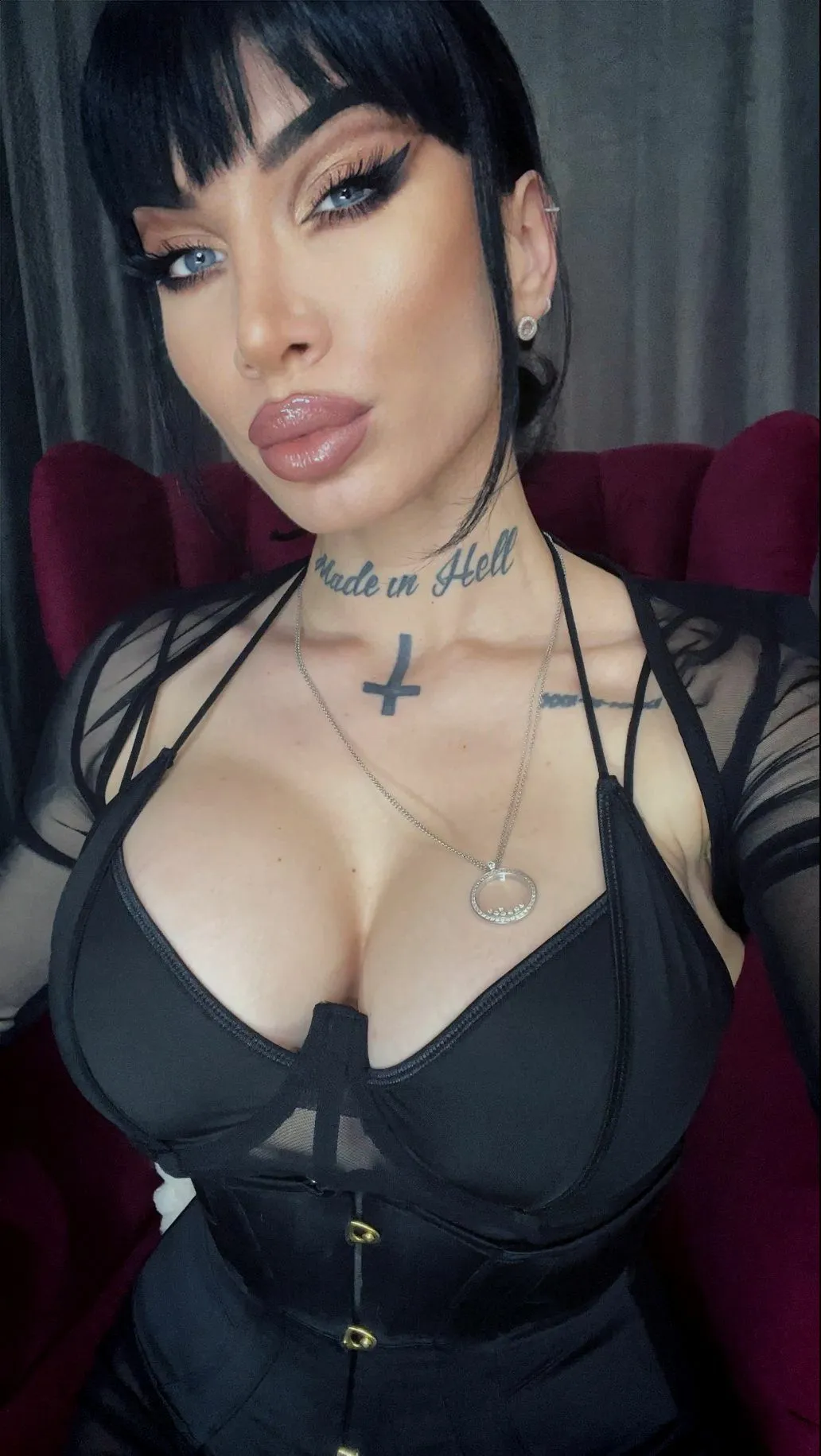 Live sex webcam photo for ElektraSheDemon #7408505