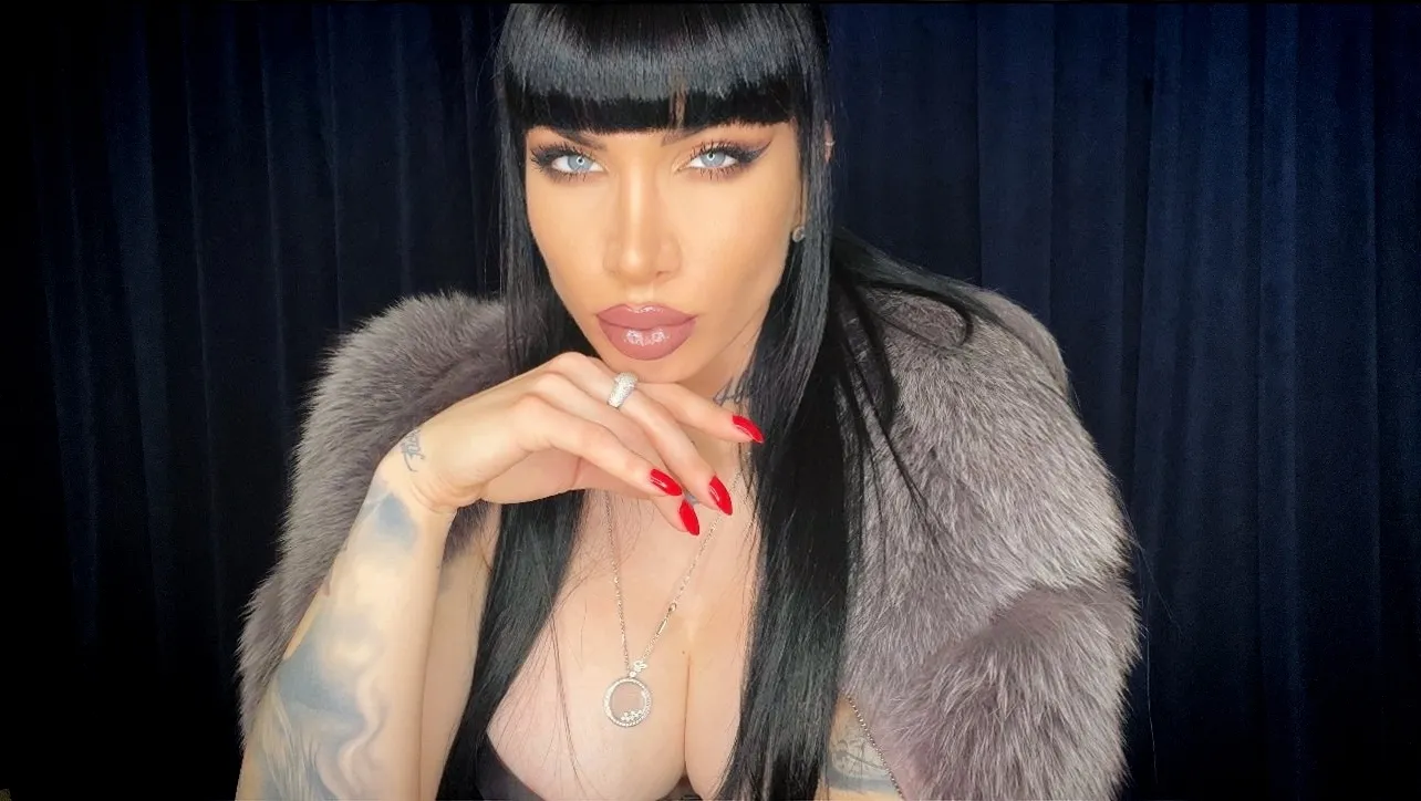 Live sex webcam photo for ElektraSheDemon #7408471