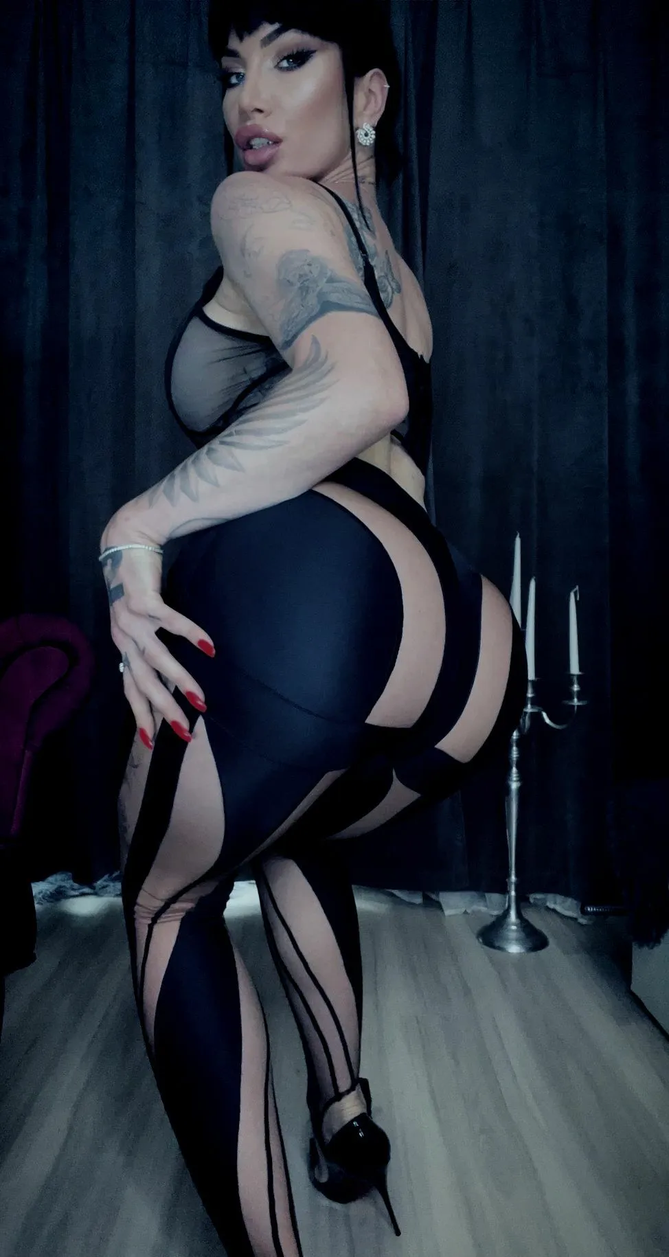 Live sex webcam photo for ElektraSheDemon #7408544