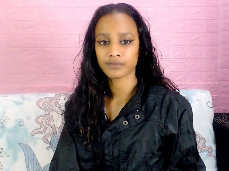 Live sex webcam photo for Erotictease #3343964