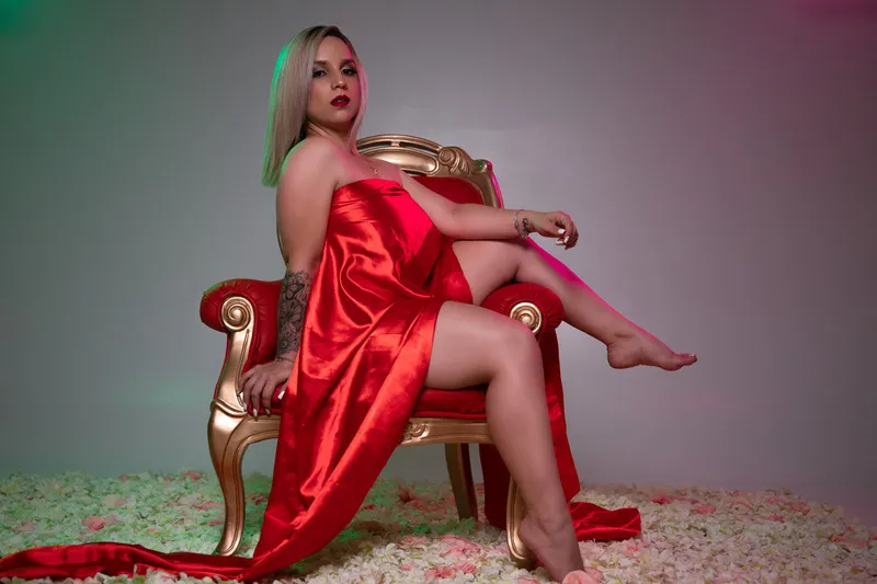 Live sex webcam photo for SamanthaPearls #6092144