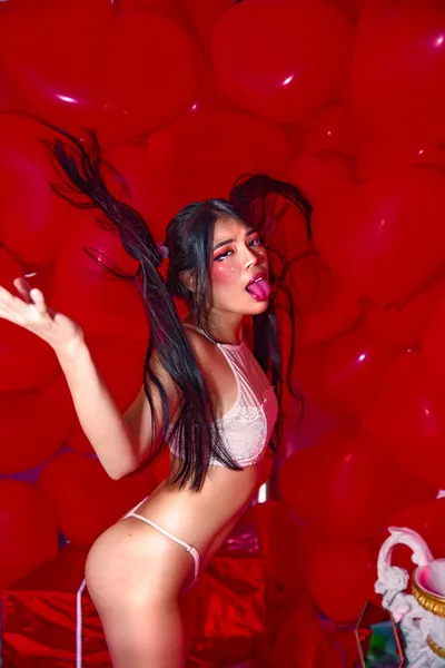 Live sex webcam photo for MollySpencerr #4091624