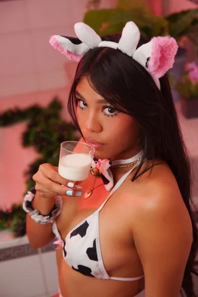 Live sex webcam photo for MollySpencerr #5416319