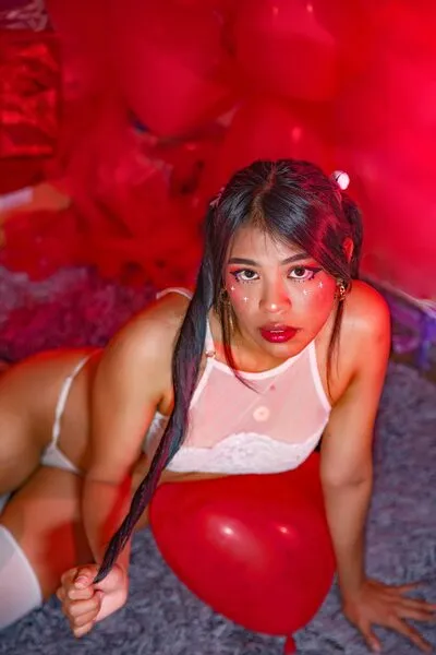 Live sex webcam photo for MollySpencerr #4091623