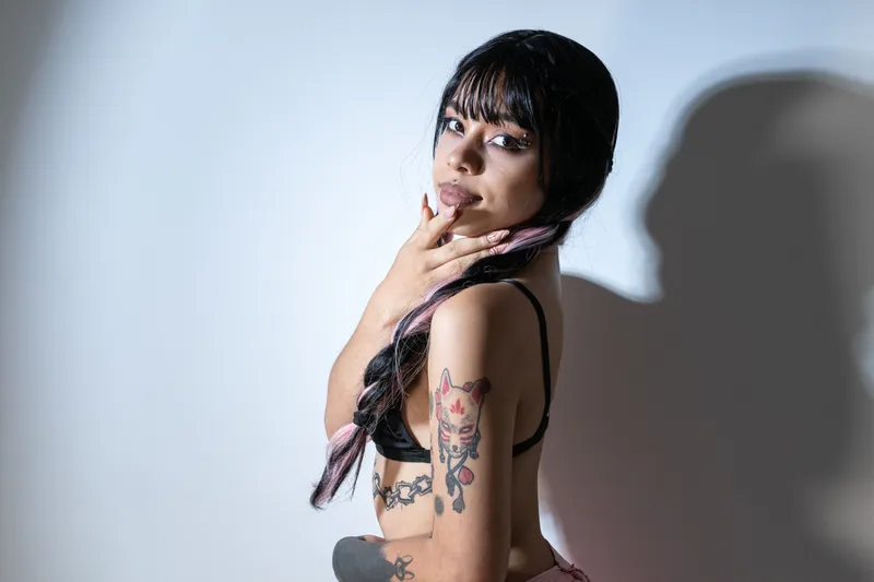 Live sex webcam photo for MissTomie #3523241