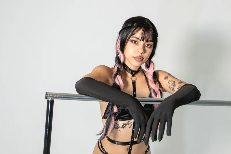 Live sex webcam photo for MissTomie #3549813