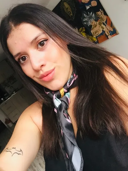 Live sex webcam photo for BrendaRoa #3422352