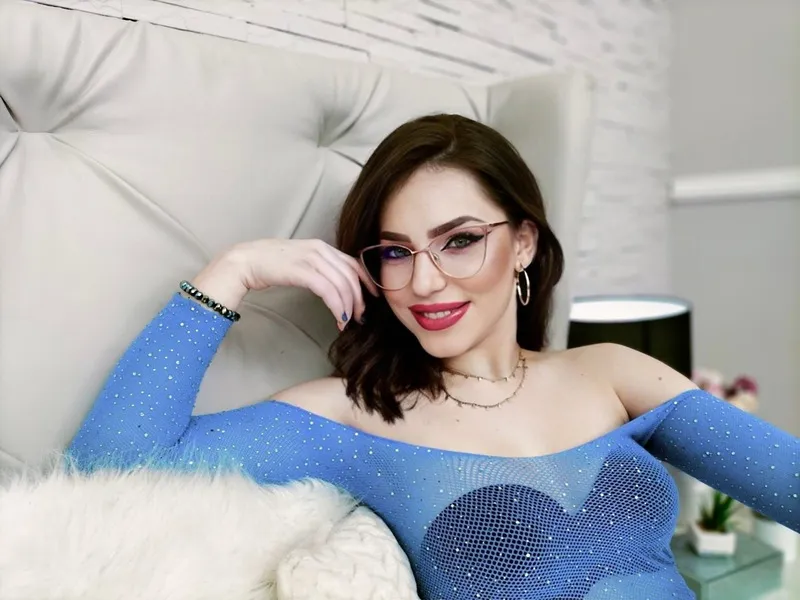 Live sex webcam photo for RaisaMurrell #3831757