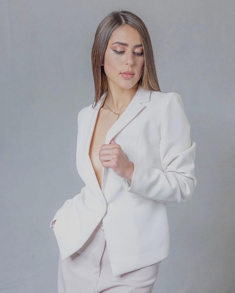 Live sex webcam photo for AngelSmyth #3348942