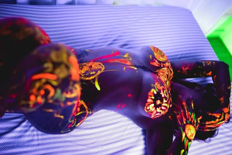 Live sex webcam photo for HoneyQueenn #3365752