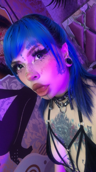 Live sex webcam photo for Yokochan18 #6206729