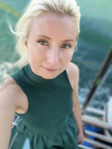 Live sex webcam photo for DanielaLight #3635189