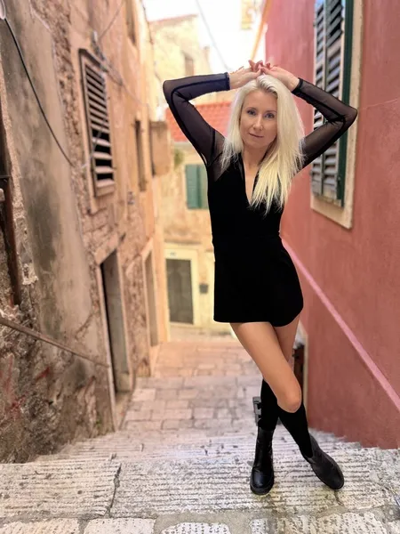 Live sex webcam photo for DanielaLight #3635181