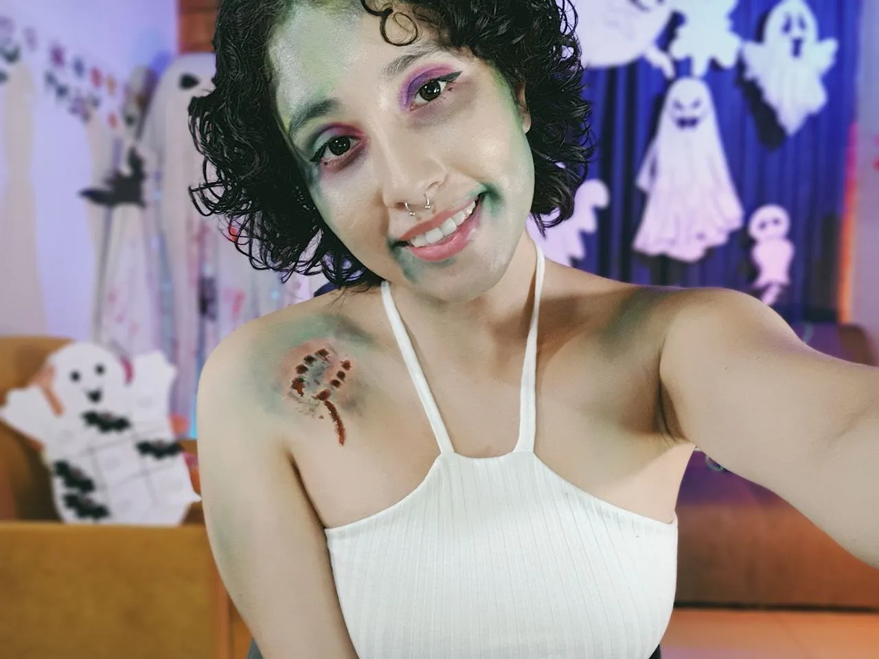 Live sex webcam photo for Nathcutegirl #7315944