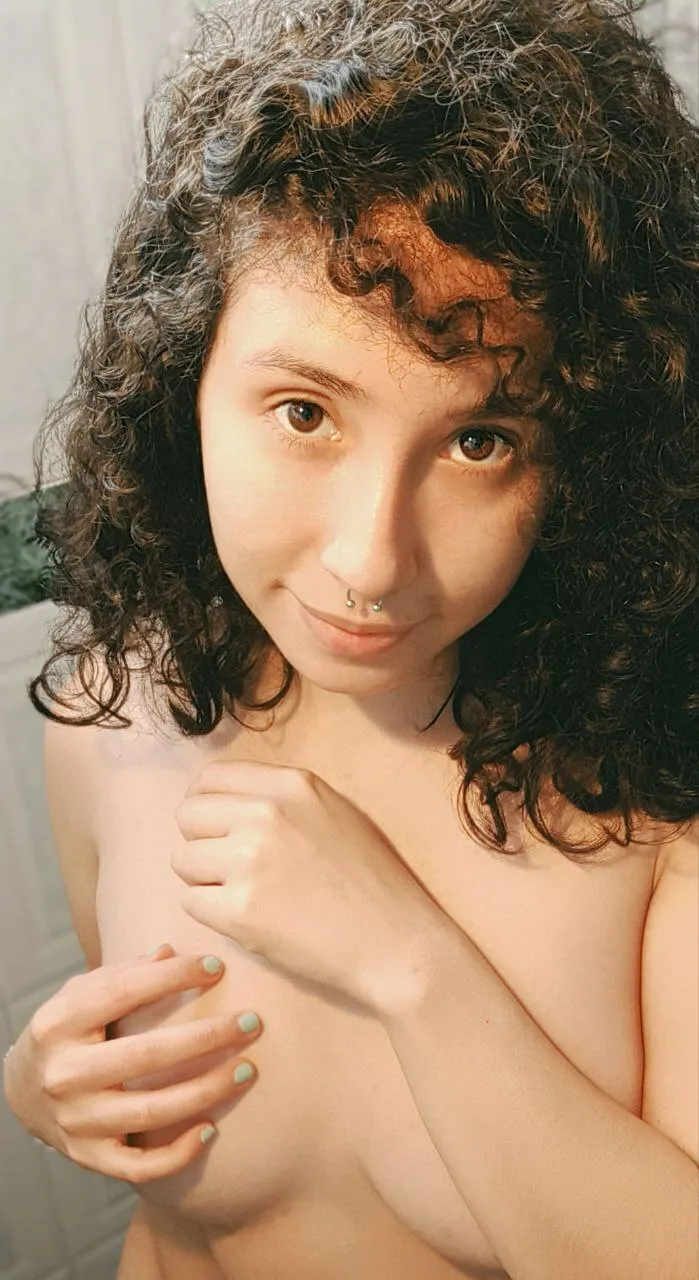 Live sex webcam photo for Nathcutegirl #7315890