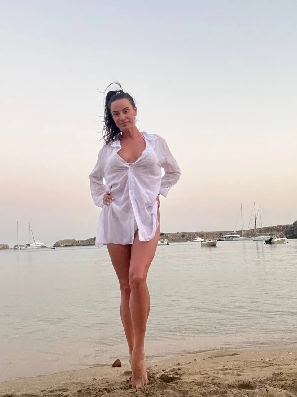 Live sex webcam photo for SereneGrace #7906728