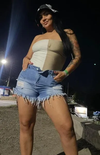 Live sex webcam photo for EMMAGABOR #6109100