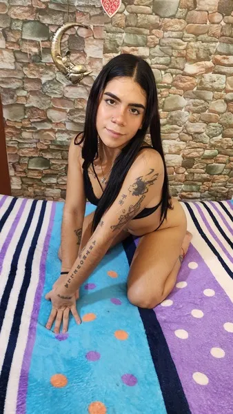 Live sex webcam photo for Ginahot69 #4032386