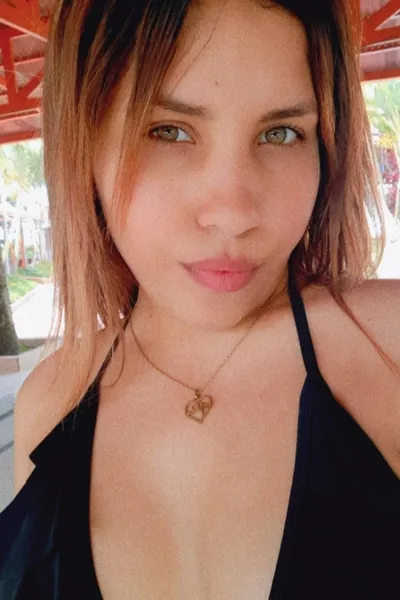 Live sex webcam photo for GabiMichell #3466120