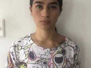 Live sex webcam photo for AndreaMillerr #3374011