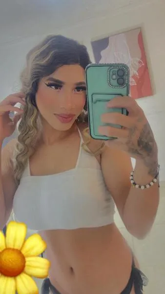 Live sex webcam photo for CoralPrincex #6029142