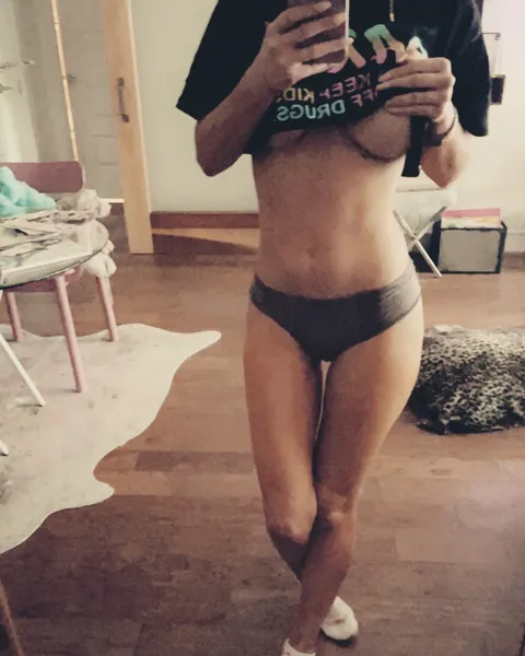 Live sex webcam photo for PamelaRyder #3357450