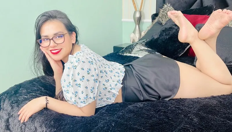 Live sex webcam photo for CameronJonson #3378660