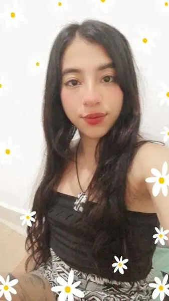 Live sex webcam photo for Roussemyers #3402016