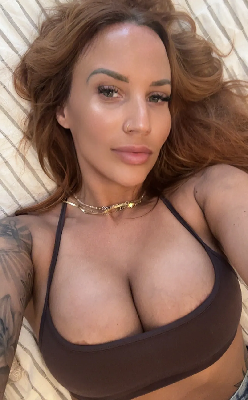 Live sex webcam photo for VivianUK #8564228