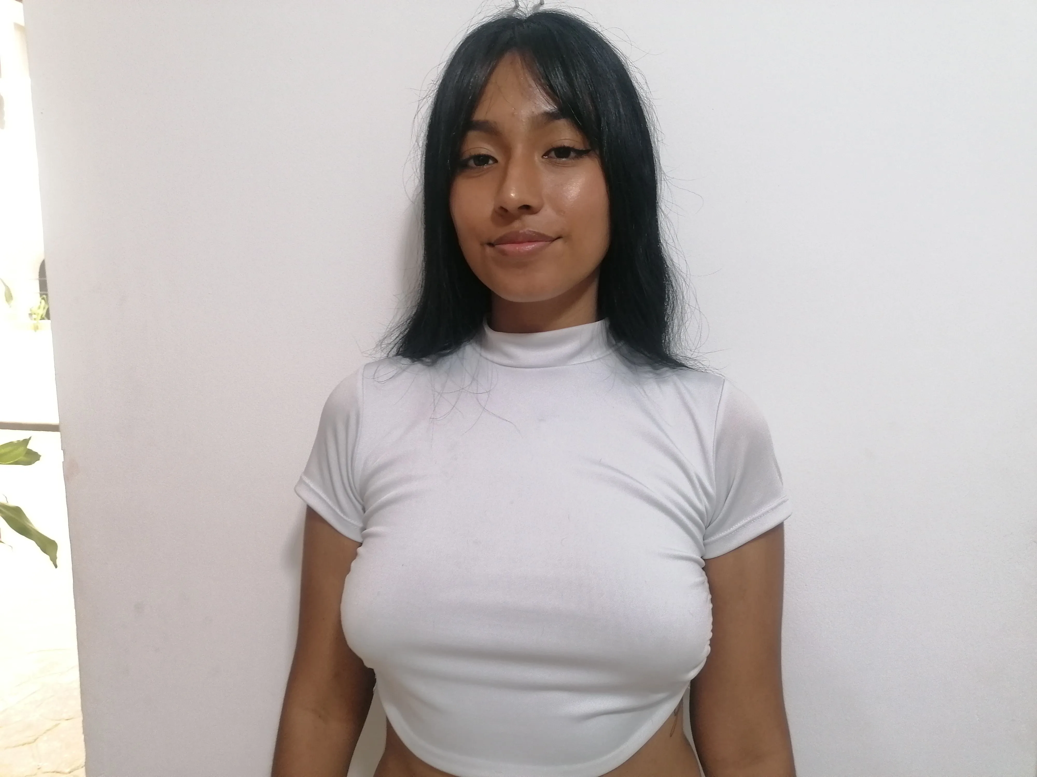 Live sex webcam photo for LaraMontano #3364558