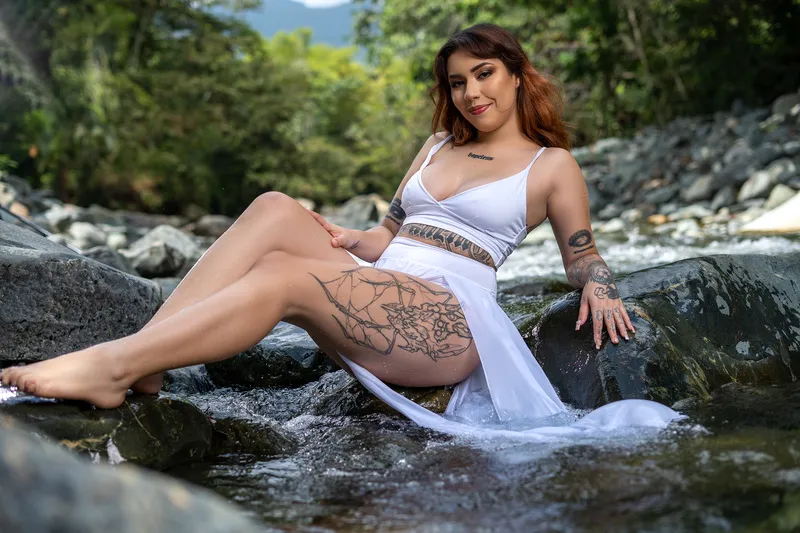 Live sex webcam photo for AlexaDeevon #3512230