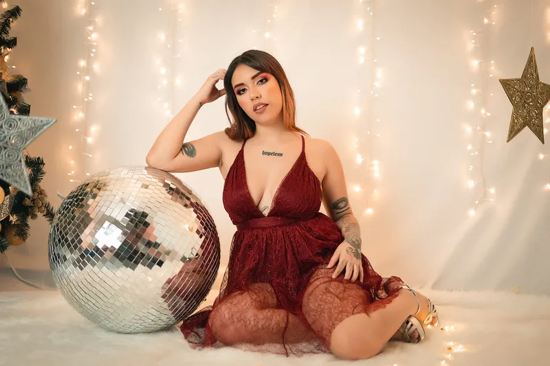 Live sex webcam photo for AlexaDeevon #3828693