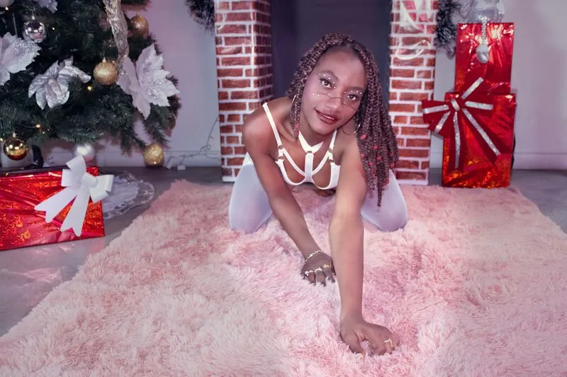 Live sex webcam photo for TabathaRoberts #3795732