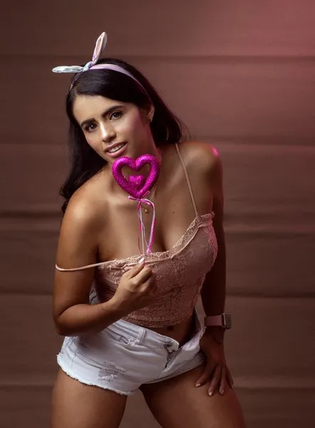 Live sex webcam photo for valeriaferri18 #6051057