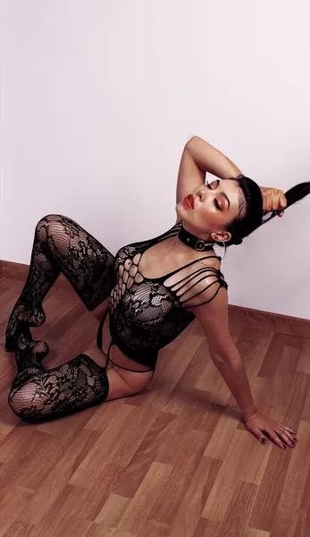 Live sex webcam photo for DaniielleRousselx #3472283