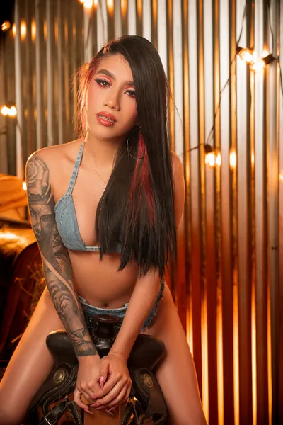 Live sex webcam photo for LuisaJay #6338592