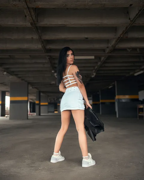 Live sex webcam photo for LuisaJay #5864967