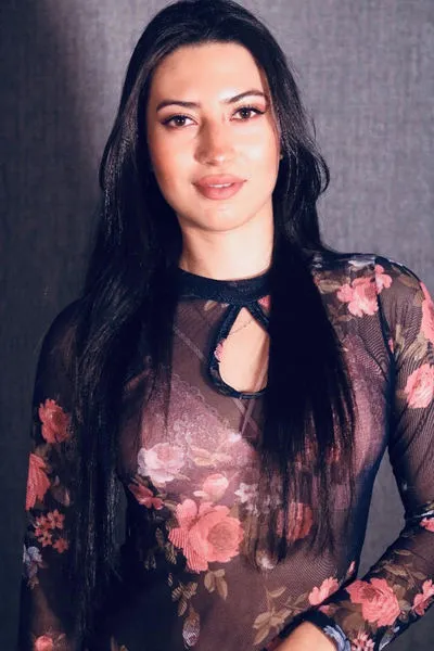 Live sex webcam photo for alessialerose #3378253