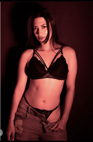 Live sex webcam photo for alessialerose #3378243