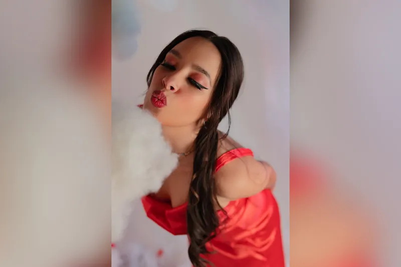 Live sex webcam photo for ValentinaOlsoon #4068914